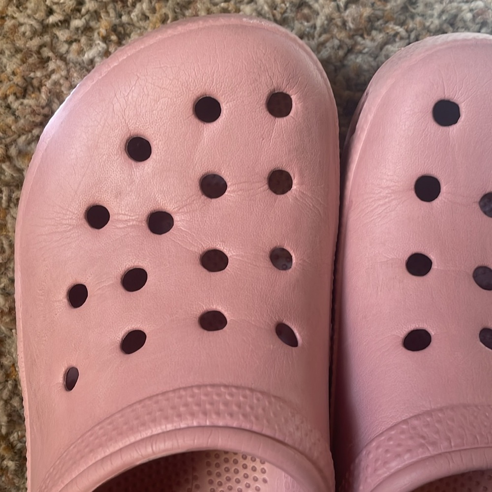 Pink clogs - Picture 5 of 12